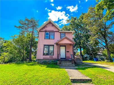 51 Sherwood Ave