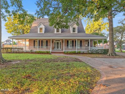 108 Jean Baptiste Dr