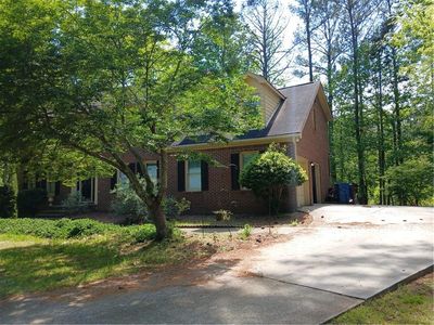 921 Eagle Crossing Dr