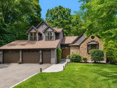 11 Coach Hill Drive Danbury, CT