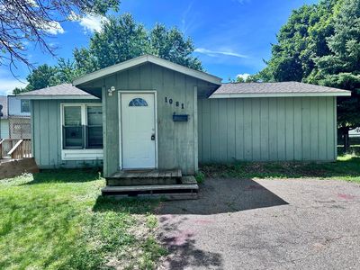 Property at 1081 Zemble St, Chaska, MN