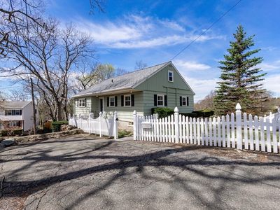34 Grimshaw St
