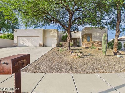 734 W Sand Rake Dr