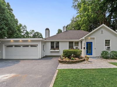 324 Lake Avenue