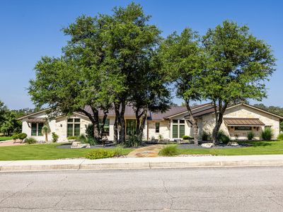 4148 Stonecreek Dr