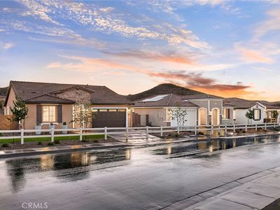25401 Violane Dr