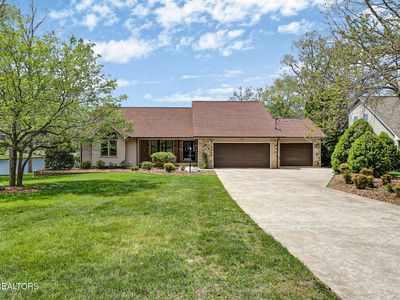 150 Lakewood Dr