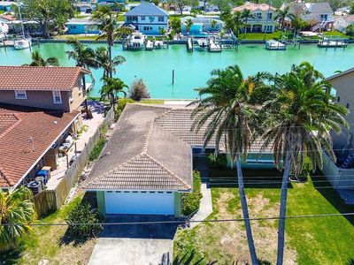 501 Crystal Dr