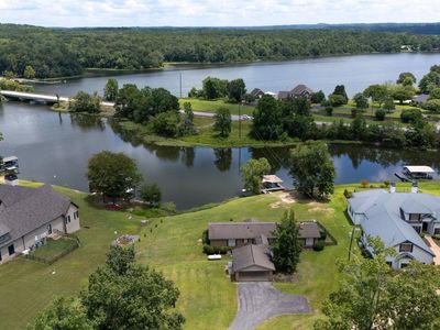 16584 Kathryn Lane Dr