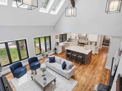 366 River Rd