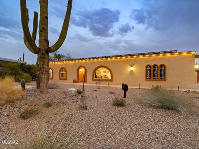 1969 W Placita Colima