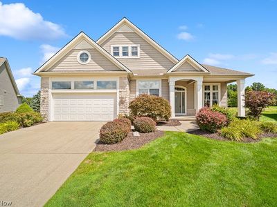 140 Regent Ct