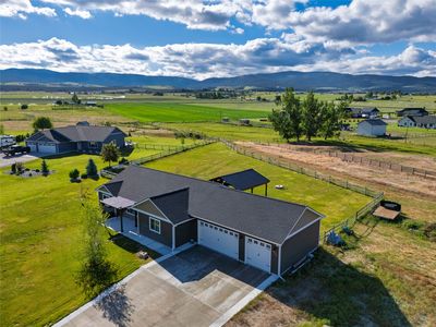 4456 Sunburst Ln