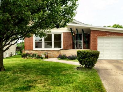 5065 Lamb Dr