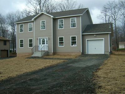 7154 Falstaff Dr