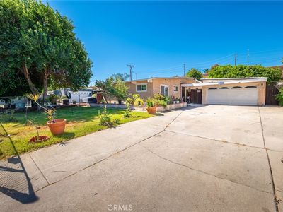 1719 Calatina Dr