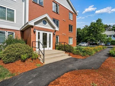 5 Timberwood Drive #104