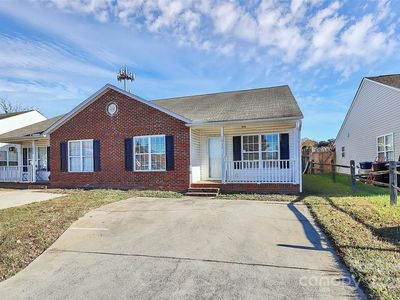 1022 Cherry Meadow Ln