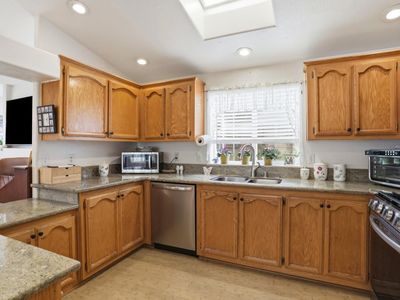 Property at 433 Sylvan Ave Spc 120, Mountain View, CA