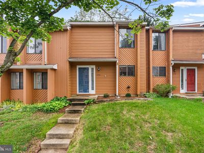 1356 Hazel Nut Ct