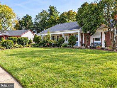 38 Gaylord Cir
