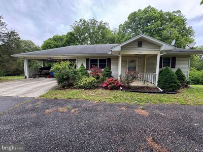 8105 Bowie Rd