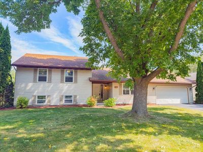 915 Castle Drive