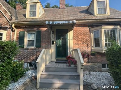 90 Sims Street