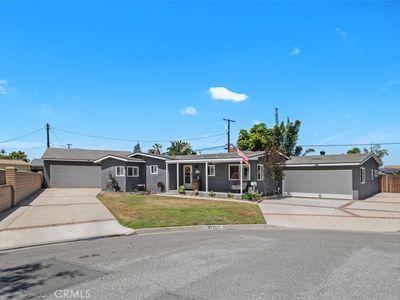 9731 Skylark Blvd
