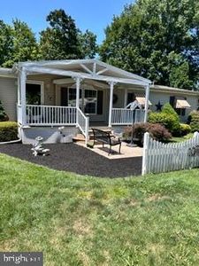 191 Boxwood Rd