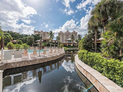 6760 Pelican Bay BLVD #332