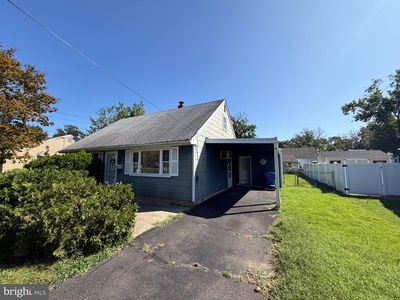 423 Holmes Dr