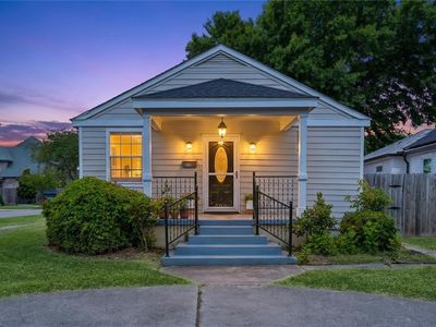 520 Rosewood Dr