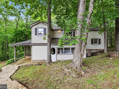 Property at 156 S Oak Heights Trl, Delta, PA