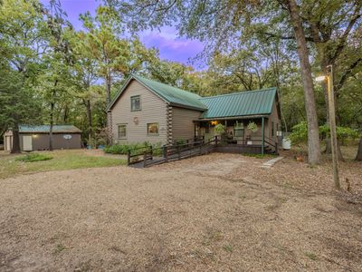 1508 Riverside Dr