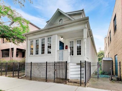 5354 N Ashland Ave