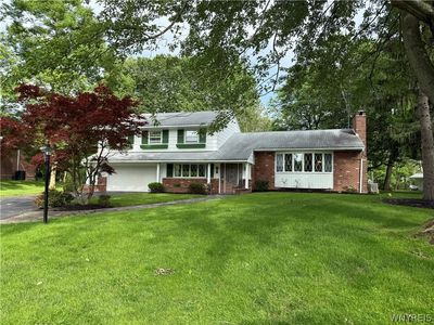 Property at 5287 Willow Lake Ct, Clarence, NY