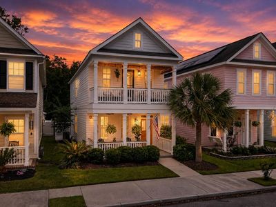 404 Forsythia Ave