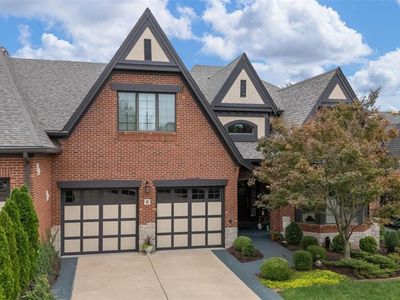 6 Upper Conway Ln