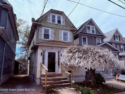 64 Watchogue Rd