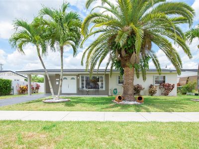 Property at 731 NW 17th St, Homestead, FL