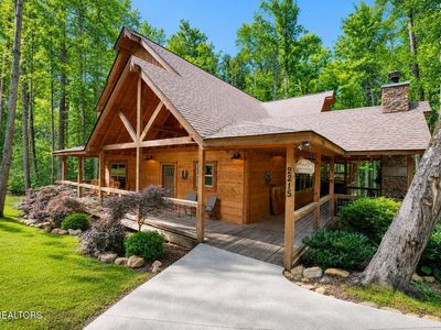2215 Cub Cir