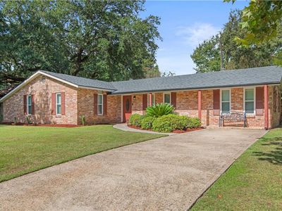 1361 Sunset Dr