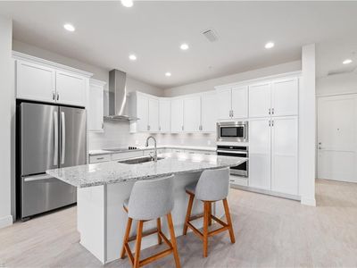 21530 Strada Nuova CIR #205