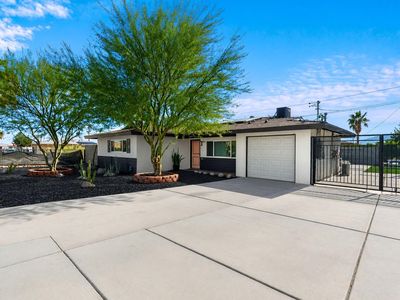 Property at 359 W Bon Air Dr, Palm Springs, CA