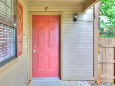9107 S Urbana Ave #5-F