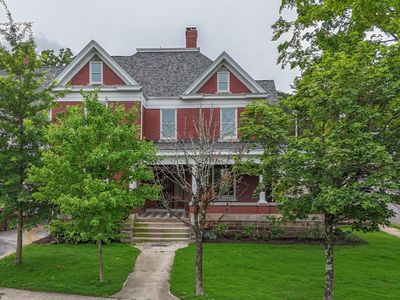 200 Wilson Ave