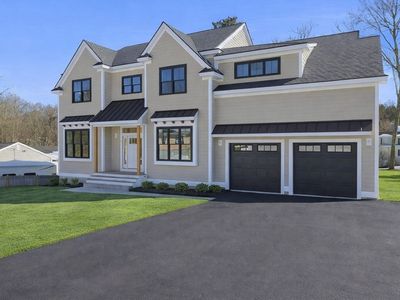 1 Delisio Dr
