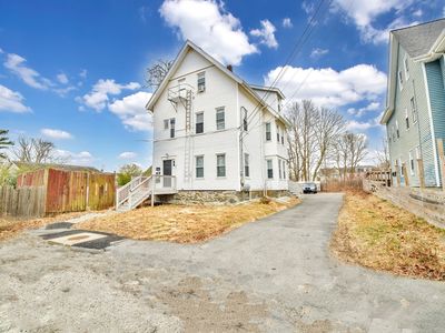 35 Newcomb Pl