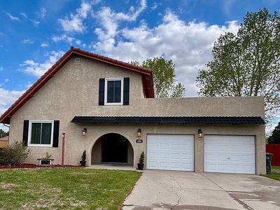 Property at 1902 Cheyenne Dr, Scottsbluff, NE